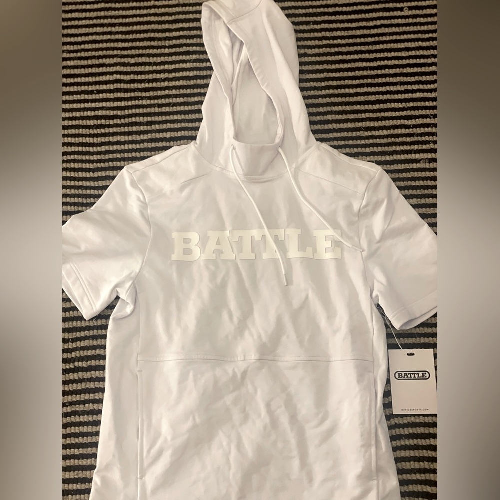 Short sleeve Battle hoodie - NWT